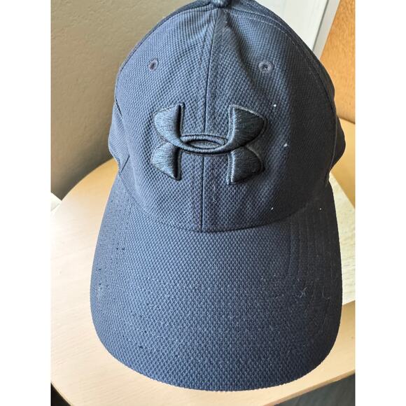 Under Armour Black UA Classic Fit Cap – Size L/XL - Picture 2 of 8